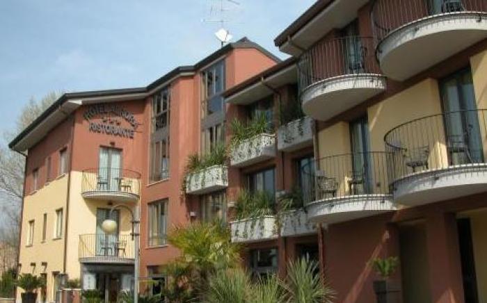 Hotel Aurora