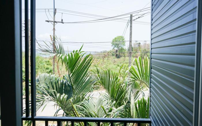 Sea Land View Apartment @ Sriracha
