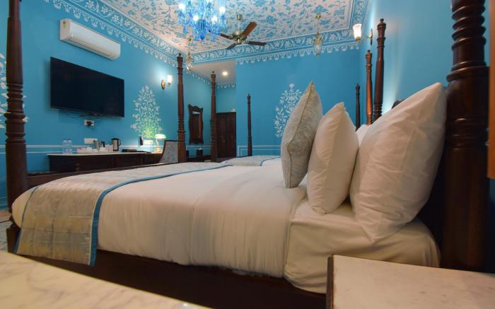 UMAID FARM RESORT-A LEGACY VINTAGE STAY IN JAIPUR