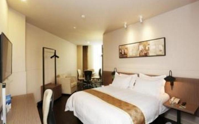 Jinjiang Inn Select Changchun Ouya Market Yiqi Dongfeng Street