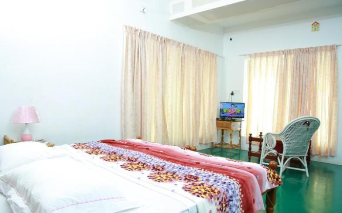 Orchid Lake View Homestay
