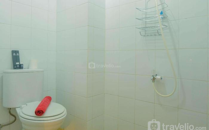 New Studio Apt at Gunung Putri Square By Travelio