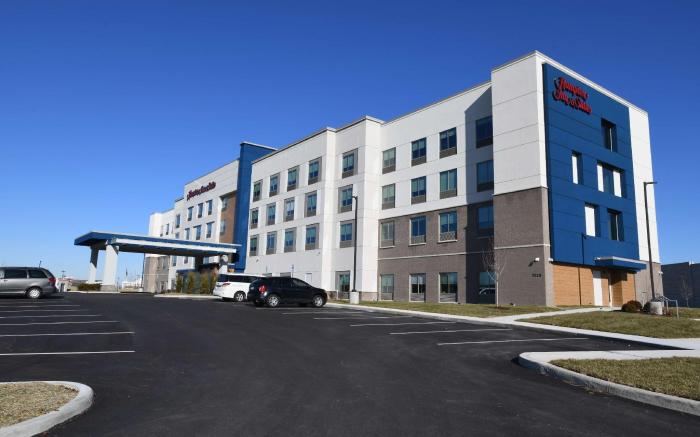 Hampton Inn and Suites Cincinnati Liberty Township