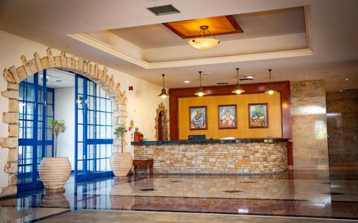 Navarria Hotel