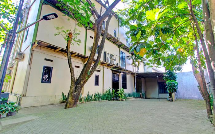 Hotel O Semarang near Bandara Ahmad Yani formerly Rumah Ceria