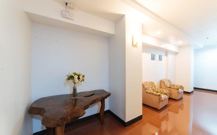 RedDoorz @ Nirvana Pension House