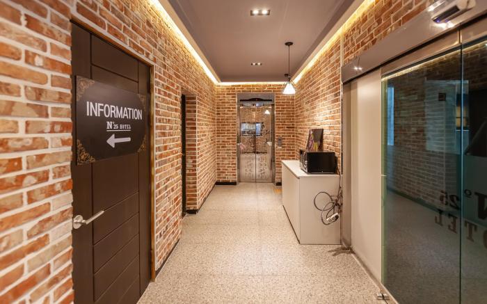 No.25 Hotel Busan (Seomyeon subway station)