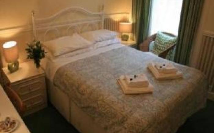 Ardmillan Hotel