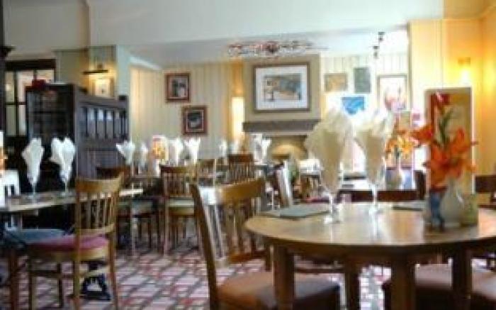 Red Lion Hotel by Greene King Inns