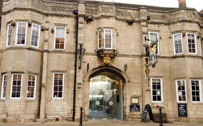 Angel and Royal Hotel