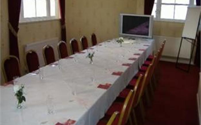 Pier Hotel
