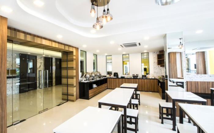 The Circle Hotel