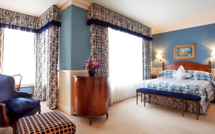 The Capital Hotel, Apartments & Townhouse