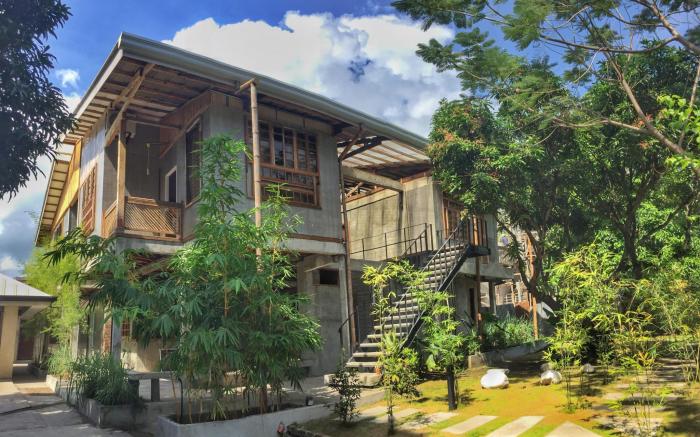 The Flying Fish Hostel