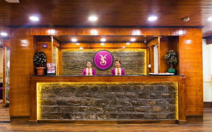 Sumitel Hotel 500 meters from Mall Road