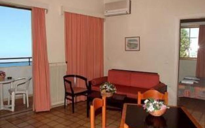 Elina Hotel Apartments