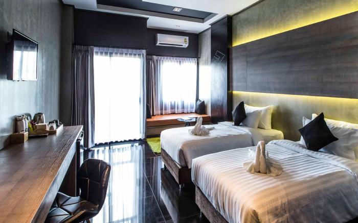 Cresco Hotel - Buriram