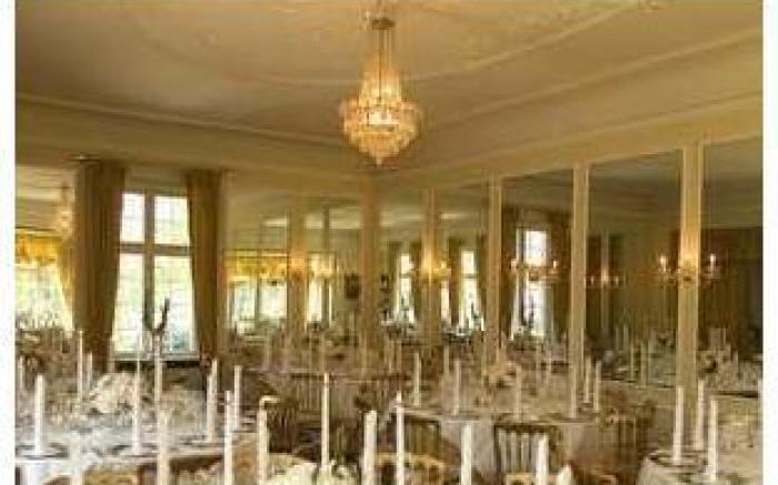 Sauntehus Castle Hotel