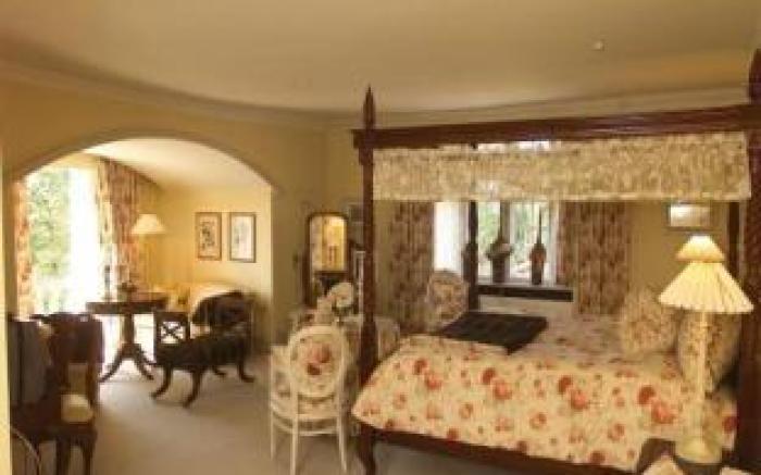 Sauntehus Castle Hotel