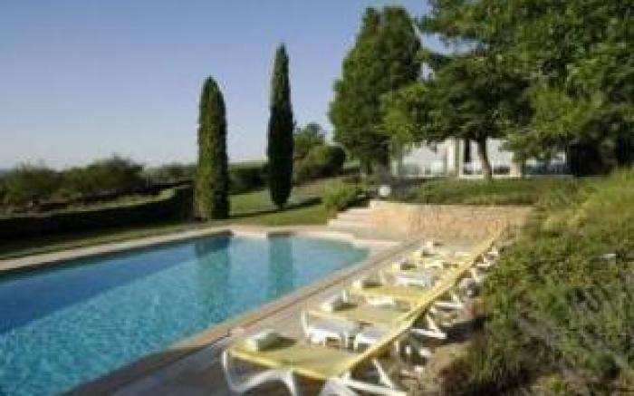 Hotel Restaurant La Montagne De Brancion