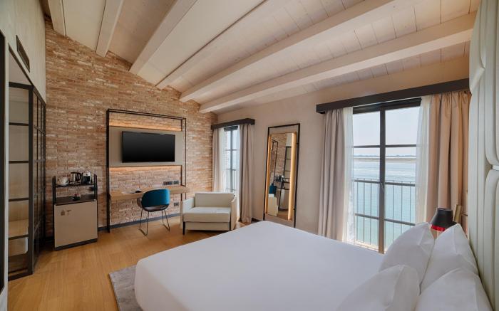 NH Collection Venezia Murano Villa