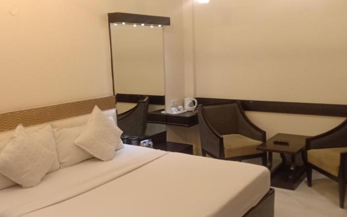 Nagpal Regency Hotel