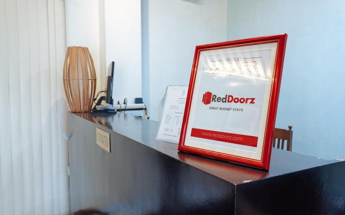 RedDoorz near Trade School Gensan