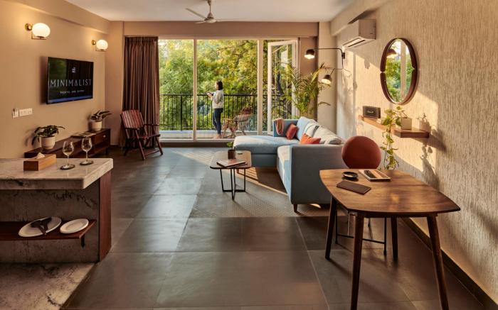 Minimalist Poshtel & Suites