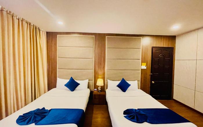 SANDALS HOTEL