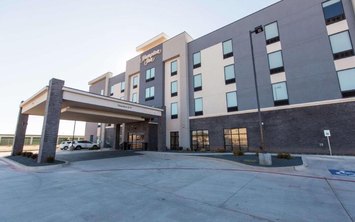 Hampton Inn Mustang OK