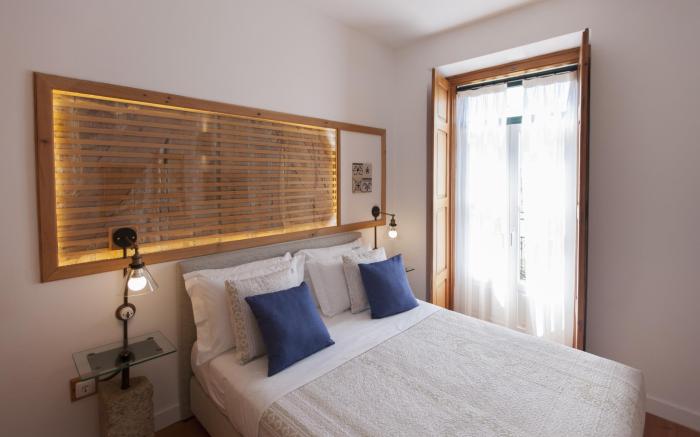 Otilia Apartments
