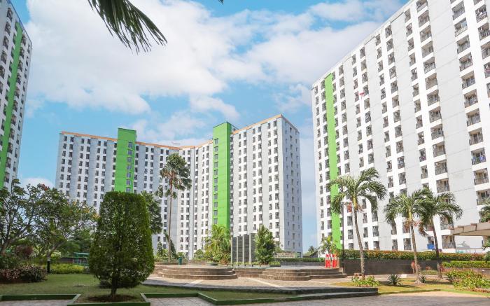 Hotel O Ciputat Near Apartment Green Lake View Ciputat