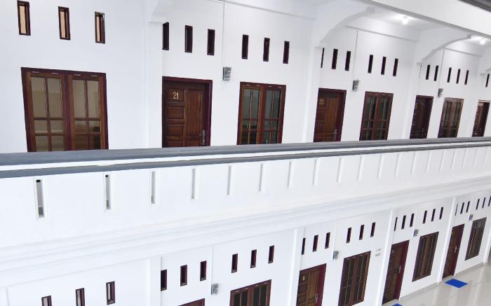 Rich Guesthouse