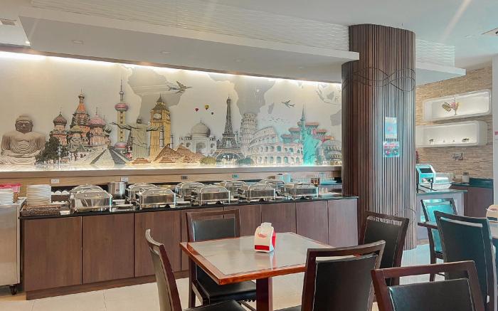 Vareena Palace Hotel