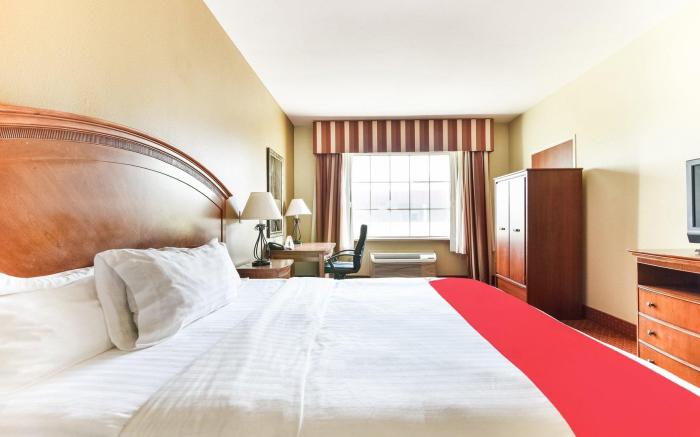 OYO Townhouse Oklahoma City Airport