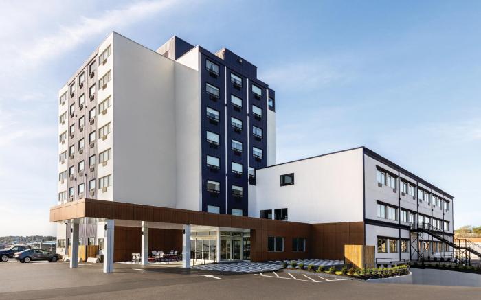 Crowne Plaza Saint John Harbour View By IHG