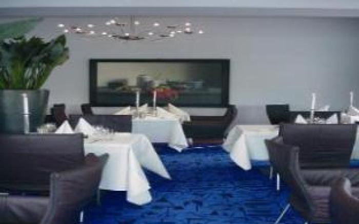 De Zon Hotel & Restaurant by Flow