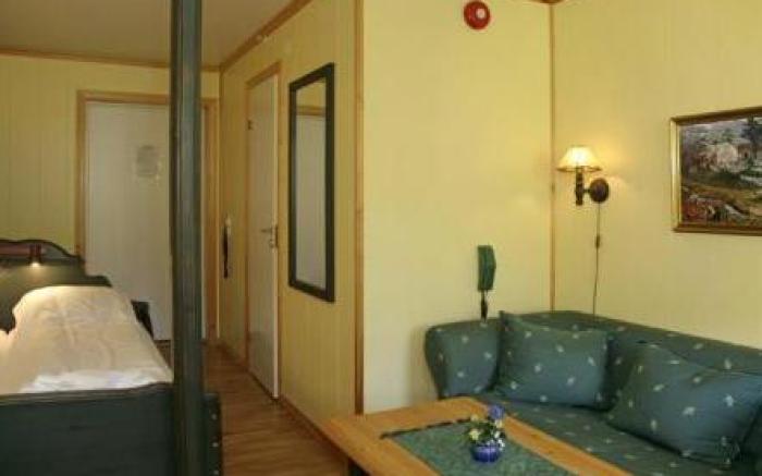 Fjordslottet Hotel
