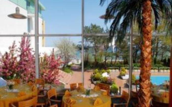 Hotel Bryza Resort & Spa