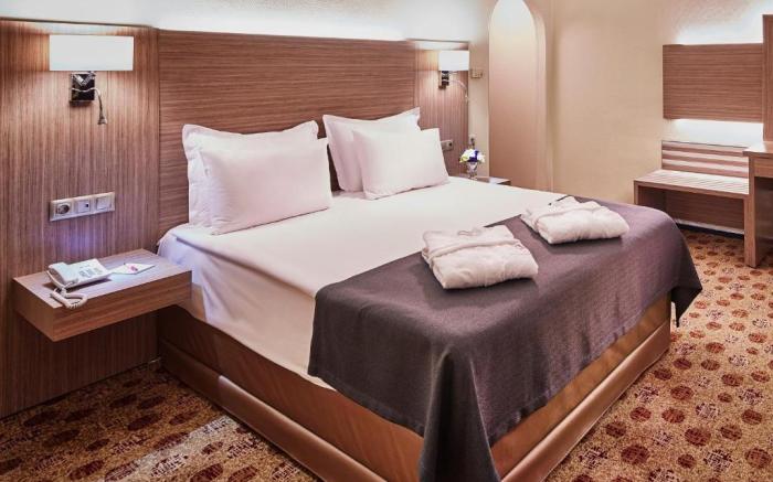 Gunes Hotel Merter