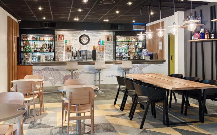 B&B HOTEL Cergy Port 4 etoiles