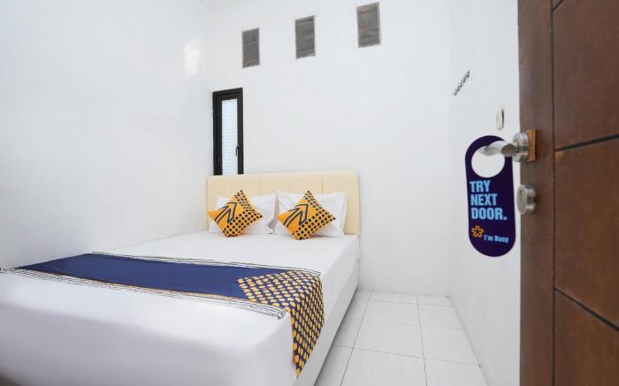 Spot On 2479 Berkah Residence Syariah