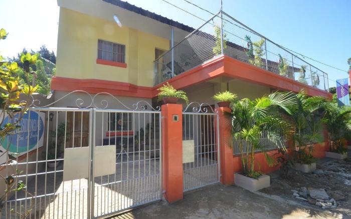 Las Residencias Bed And Breakfast