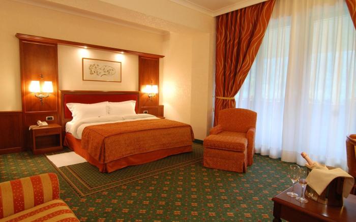 Lux Garden Hotel