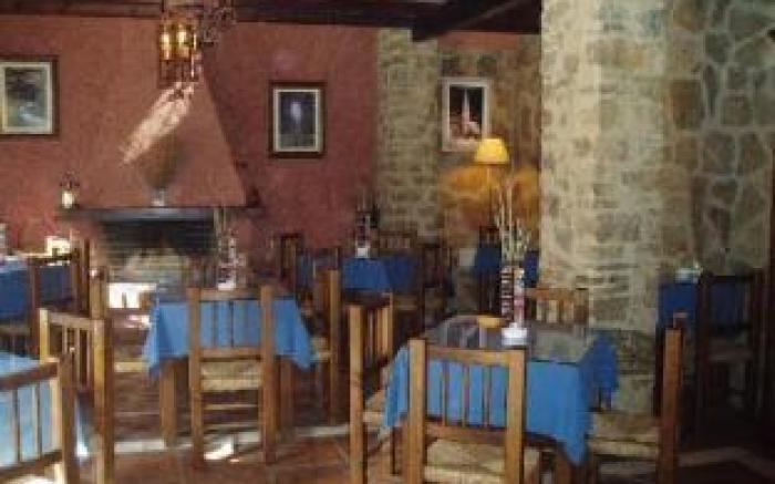 Eco Hotel Cueva del Gato