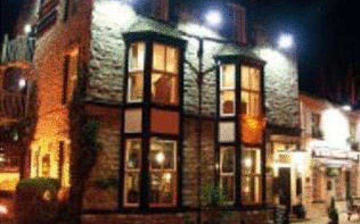 Ye Olde Fighting Cocks