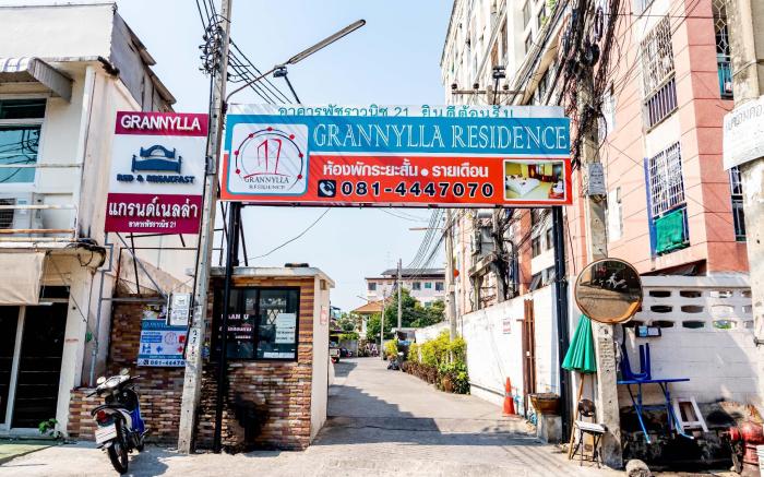 Grannylla Residence Charoenkrung