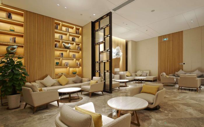 Howard Johnson Glory Plaza Chenghai