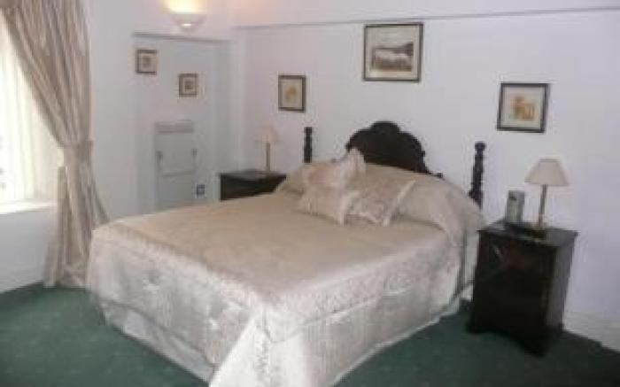 The Old Ginn House Inn