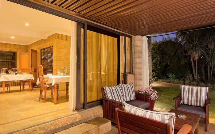 Centurion Golf Suites Boca Walk
